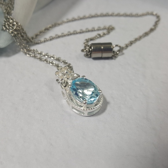 Jewelry - Sky Blue Topaz Pendant